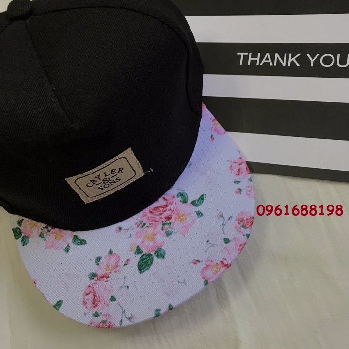 Mũ snapback Cayler vành hoa