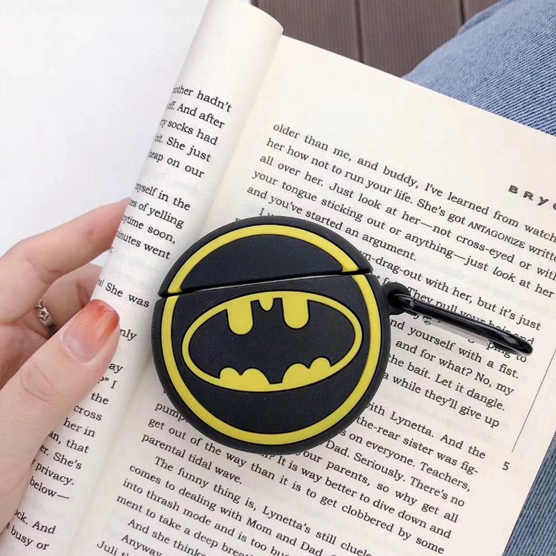 Case AirPods Batman tròn, bầu dục